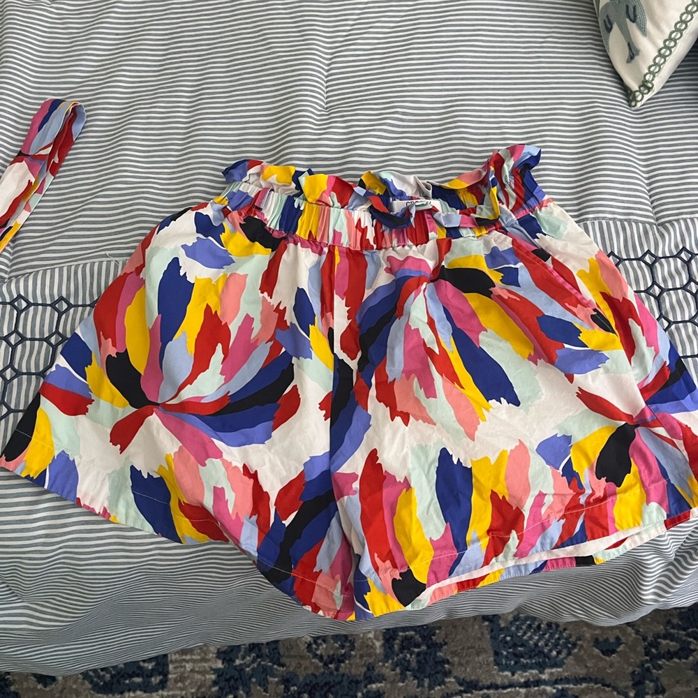 Crosby by Millie Burch shorts - Size Large